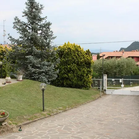 Serena Apartment *